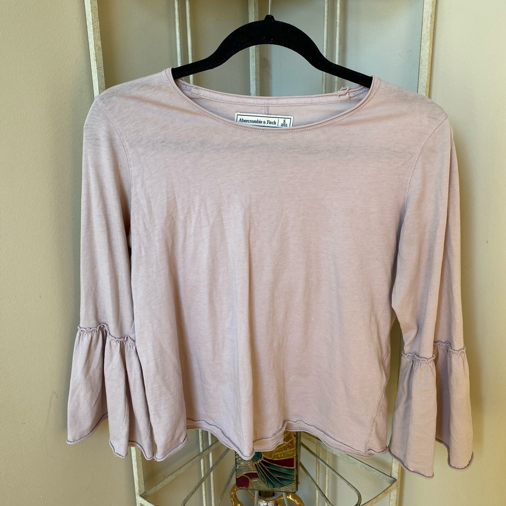 Abercrombie & Fitch light pink top - Picture 4 of 9